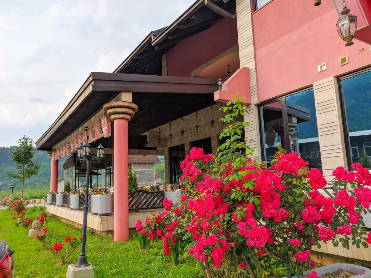 Motel Stecak Jajce Dış mekan fotoğraf